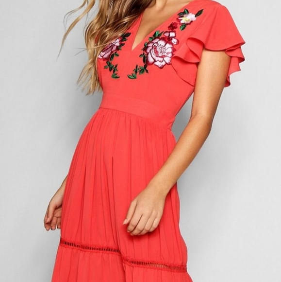 NWT ASOS | Boohoo Embroidered Maxi Dress Black - Picture 8 of 8